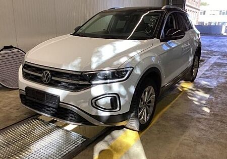VW T-Roc Volkswagen 1.5 TSI Style DSG Navi AHK LED ACC PDC