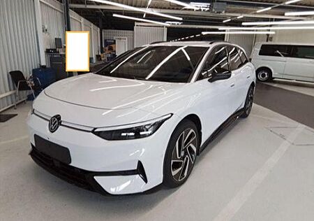 VW ID.7 Volkswagen Tourer Pro Navi AHK IQ.LIGHT - LED-Matrix-Scheinwerfer DAB+