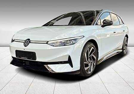 VW ID.7 Volkswagen Tourer Pro AHK Navi Wärmep. Panorama ACC