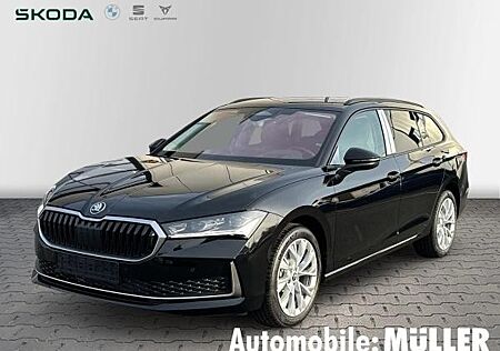 Skoda Superb Combi 2.0 TDI 142 kW 4x4 DSG Selection Allrad HUD AHK Navi digitales Cockpit