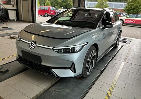 VW ID.7 Volkswagen Tourer 4Motion AHK Navi Panorama Wärmepumpe