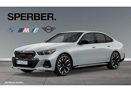 BMW i5 M60 xDrive M Sportpaket Pro*Sitzbelüftung*21 Zoll*Bowers* uvm.