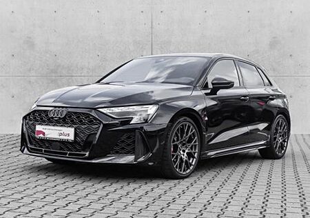 Audi RS3 RS 3 Sportback Schalensitze/Matrix/Sonos/280Km/h
