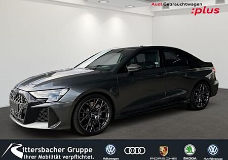 Audi RS3 Limousine RS-Sportabgasanlage 280km/h RFK KomfortpaketPlus
