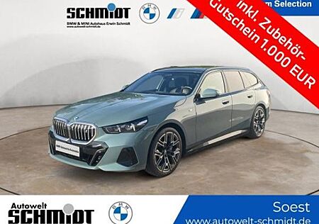 BMW i5 eDrive40 Touring M Sport / NP= 95.385,- / AHK