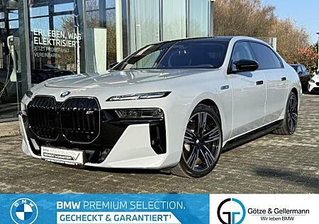 BMW i7 M70 xDrive MPerformance ExecutiveLoungeSeating TheaterScreen