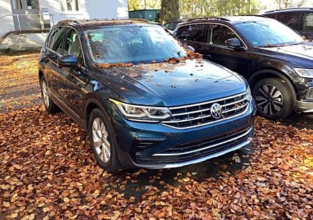 VW Tiguan Volkswagen 1.5 TSI Elegance DSG AHK Navi AppConnect
