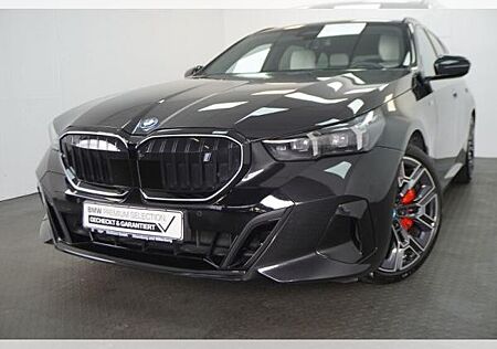 BMW i5 eDrive40 Touring M Sport BOWERS&WILKINS SOUND,AUTOBAHNASSISTENT,KLIMA SITZE,PANO DACH,LED,NAVI