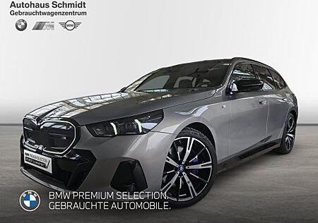 BMW i5 M60 xDrive Touring*638? Netto o. Anz*M Sport Pro*20 Zoll*B&W*AHK*Pano*