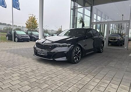 BMW i5 M60i xDrive ab 07/2026 als Vorführwagen!
