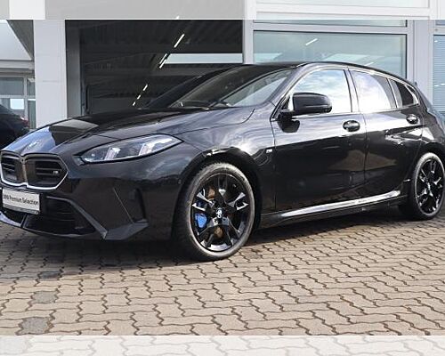 BMW 135 xDrive/Head-Up/360°/AHK/HK/DrivingAss.Prof/LED/Lhz
