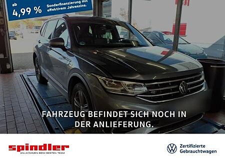 VW Tiguan Allspace Volkswagen R-Line 2.0 TDI DSG / Matrix, AHK