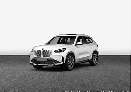 BMW iX1 xDrive30 M Sportpaket , 5-türig (Strom)