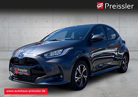 Toyota Yaris 1.5 Hybrid 116 CVT Teamplayer *Comfort- & Safety-Paket* Sitzhzg., Rückfahrkamera