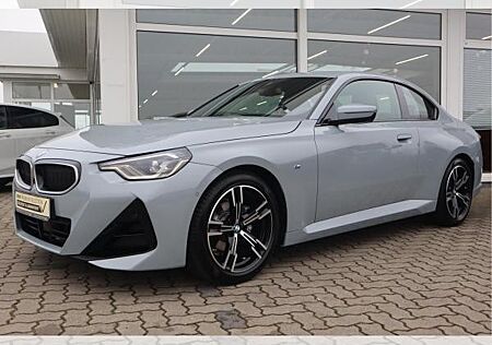 BMW 218 i Coupe/M-Sport/360°/Head-Up/DrivingAss./Komfortzugang