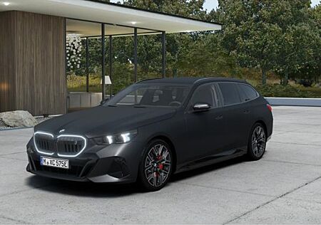 BMW i5 xDrive40 Touring ab 07/2026 als Vorführwagen!
