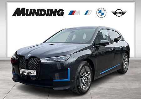 BMW iX xDrive40 A Ab 499 ? p.M. leasen DAB|Komfortzg|Parkassistent|AHK