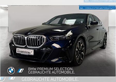 BMW i5 eDrive40 Limousine M Sport 0,25 % Driv.Assist.Prof ** Inkl. Winterräder**