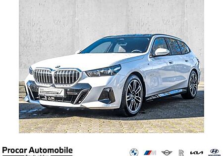 BMW 520d 520 xDrive Touring M Sport AHK Pano DA+ PA Prof.