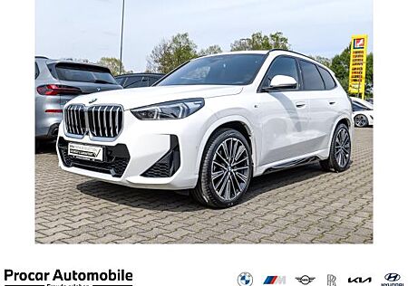 BMW X1 xDrive23i M Sport Pano HUD AHK ACC PA+ DAB 20 LM