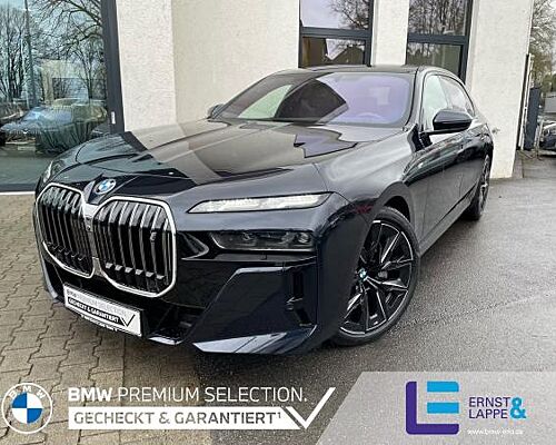 BMW i7 xDrive60 Limousine || M Sport Theatre Screen