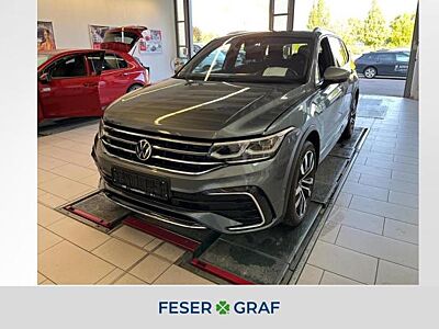 Volkswagen Tiguan Allspace R-Line 2.0 TDI 4MOTION AHK PANO