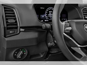 Skoda Karoq Sportline 2.0l TDI DSG AHK/NAVI/MATRIX bild 1