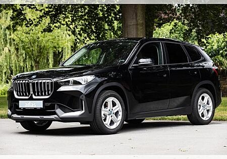 BMW iX1 xDrive30 • ACC • Kamera • Massagesitze • LED •