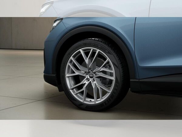 Audi Q4 e-tron 45 qu LED AHK KAMERA ACC PDC+ NAVI 21 bild 7