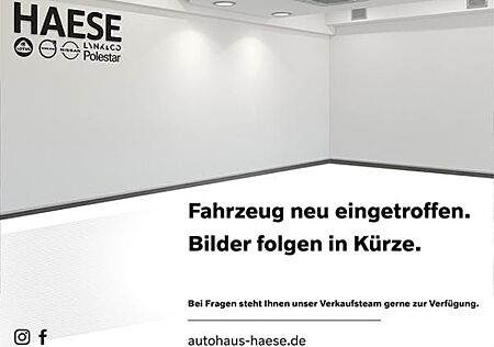 Volvo XC 60 XC60 B5 Benzin EU6d R Design AD AHK Navi Digitales Cockpit Memory Sitze Soundsystem