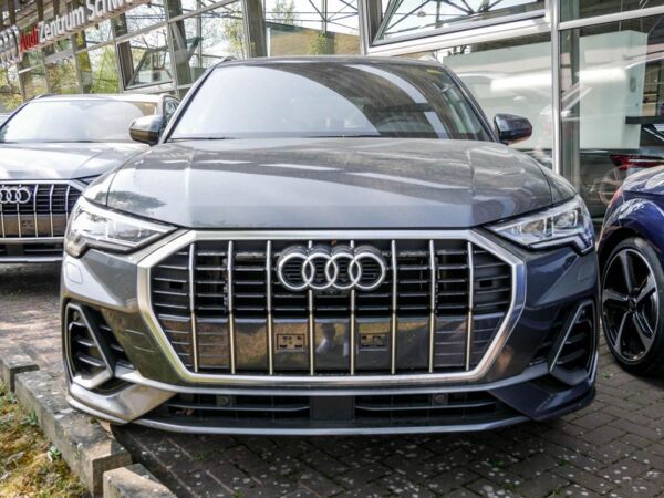 Audi Q3 35 1.5 TFSI S-tronic S line bild 3