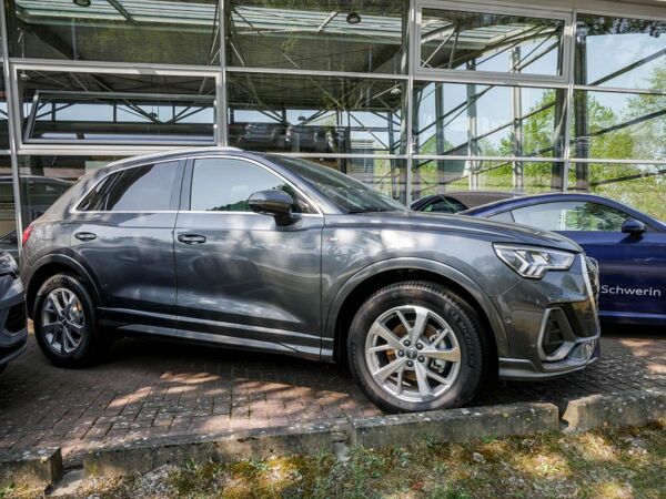 Audi Q3 35 1.5 TFSI S-tronic S line bild 5