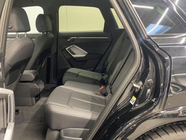 Audi Q3 40 TDI quattro S-tronic S line Black LED Navi bild 6