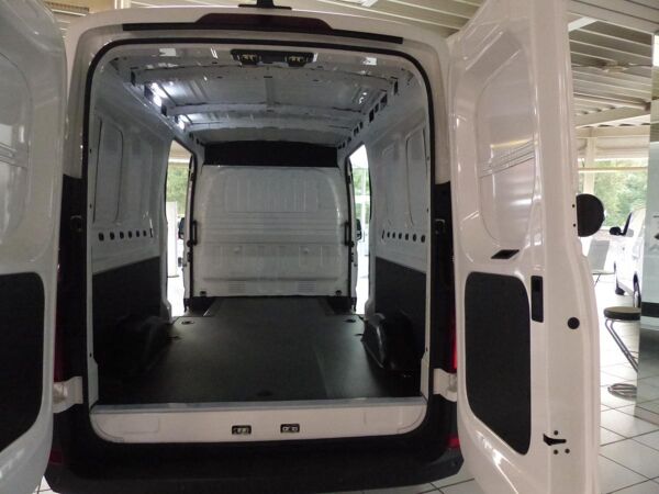 MAXUS eDeliver 9 L3 H2 **Doppelschiebetür** Sofort Verfügbar** bild 5