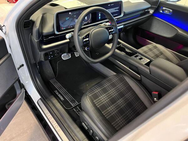 Hyundai IONIQ 6 First Edition bild 5