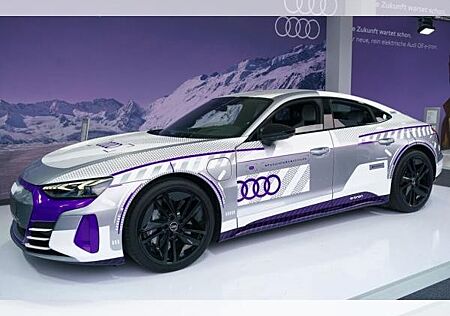 Audi e-tron GT RS ice race edition *Limitiert auf 25 Stück in Deutschland*