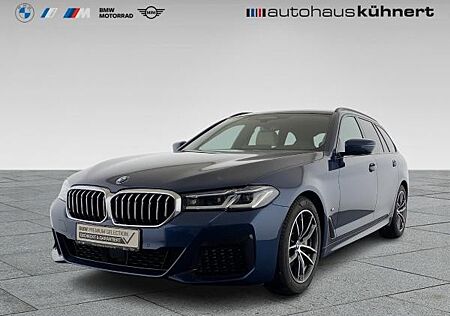 BMW 530 d xDrive Touring ///M Sport PanoSD ACC AHK HU