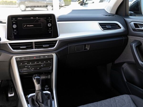 Volkswagen T-Roc 1,5 TSI DSG Move LED AHK App-Connect 17" bild 7