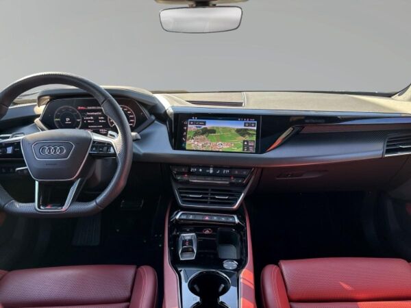 Audi RS e-tron GT Keramik Laser Nachtsicht Massage HuD bild 5