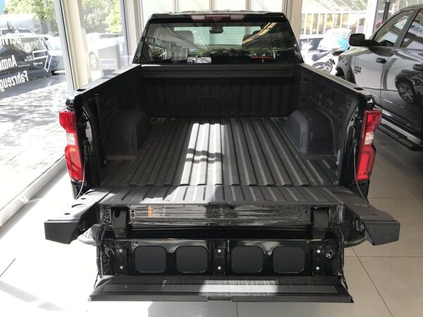 Chevrolet Silverado 1500 High Country 6.2 V8 LPG bild 4