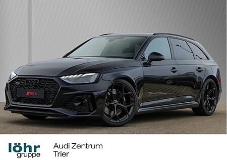 Audi RS4 Avant quattro