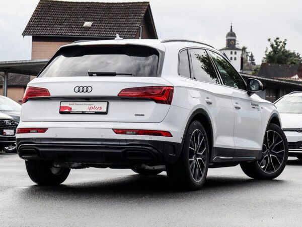 Audi Q5 50 TFSI e S-Line Luft AHK Matrix bild 2