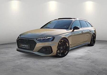 Audi RS4 Avant quattro UNIKAT + HUD 360° AHK PANO