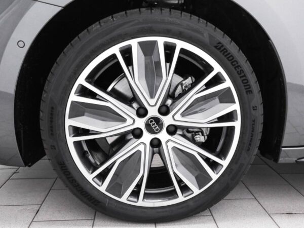 Audi A5 Avant TDI quattro S line Exclusive Matrix B&O ACC HUD bild 3
