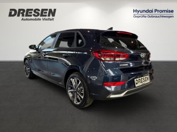 Hyundai i30 1.0 Advantage🚀| Sitzheizung | Lenkradheizung | Navi | Rückfahrkamera bild 4