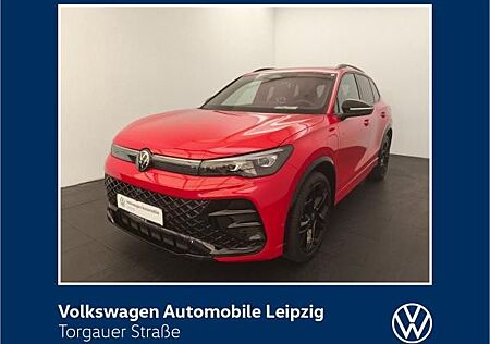 VW Tiguan Volkswagen R-Line 1.5 l eHybrid / DSG