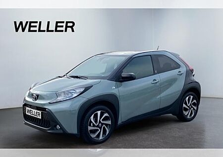 Toyota Aygo X - Team D *Gewerbeangebot* mit CarPlay*Klima*Kamera*Bluetooth*Sitzheizung