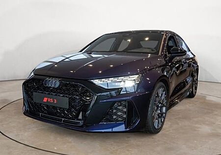 Audi RS3 Limousine