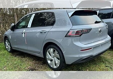 VW Golf Volkswagen Life 1,5 l TSI OPF 6-Gang AHK,NAVI,IQ Lagerwagen !