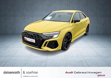 Audi RS3 Limousine Matrix/RS-Aga/HuD/ASI/280/B&O/Nav/ACC/Nappa/19''